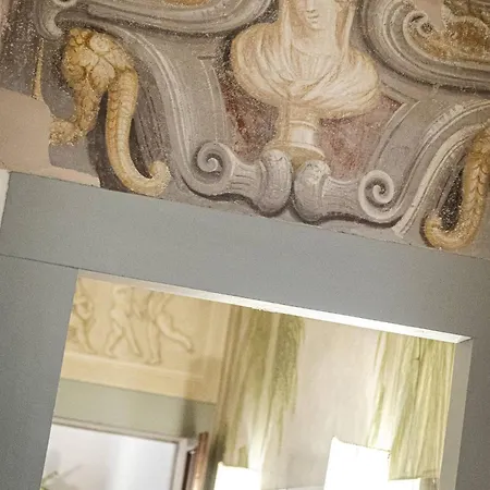 Pepi House In Santa Croce Florence