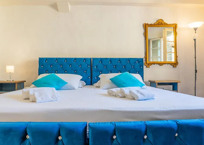 Apartment Pepi House In Santa Croce